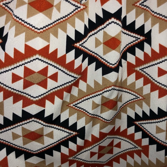 Triangle Diamond Design Dress - Picture 4 of 4